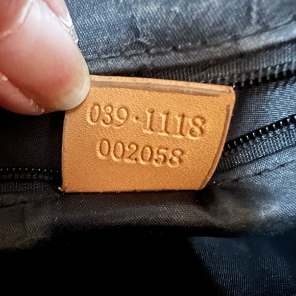 Authentic Gucci Monogram Shoulder Bag - Picture 8 of 8